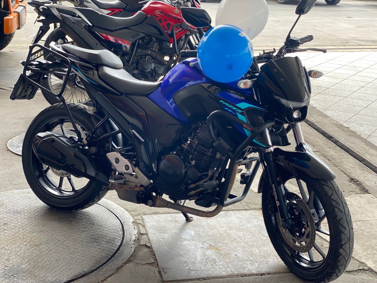 YAMAHA FZ25 FAZER ABS