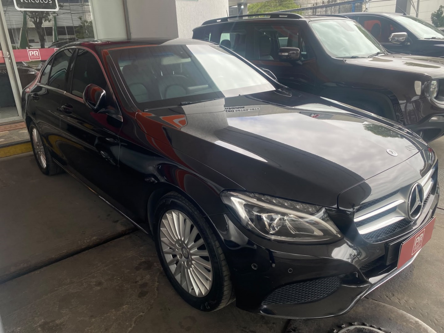 MERCEDES-BENZ C 200