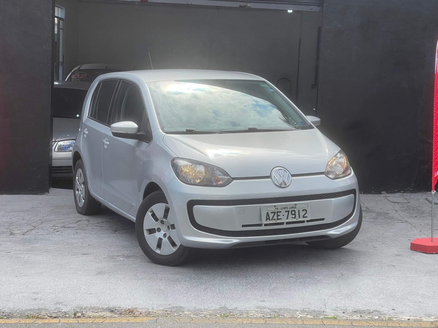 VOLKSWAGEN UP