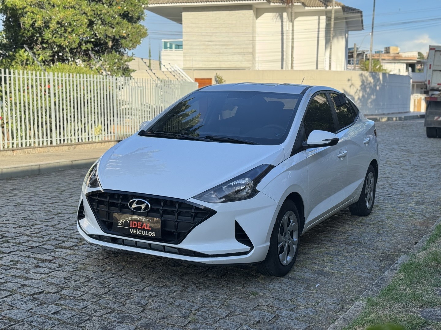 HYUNDAI HB20S