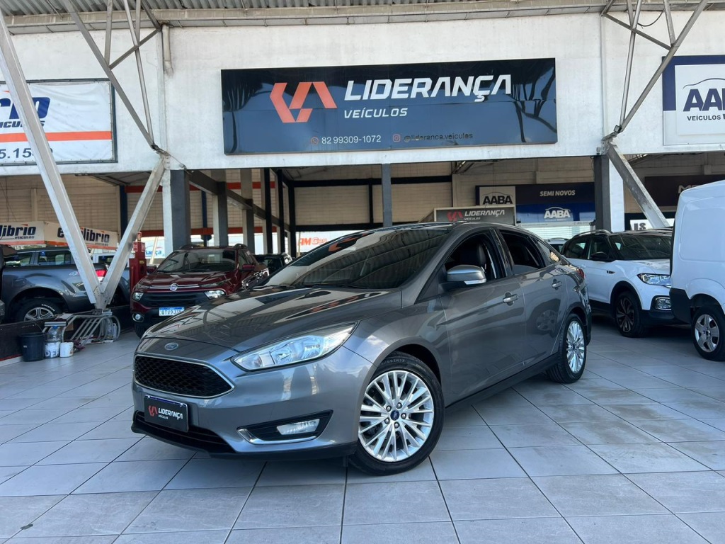 FORD FOCUS 2.0 SE PLUS 16V FLEX 4P POWERSHIFT