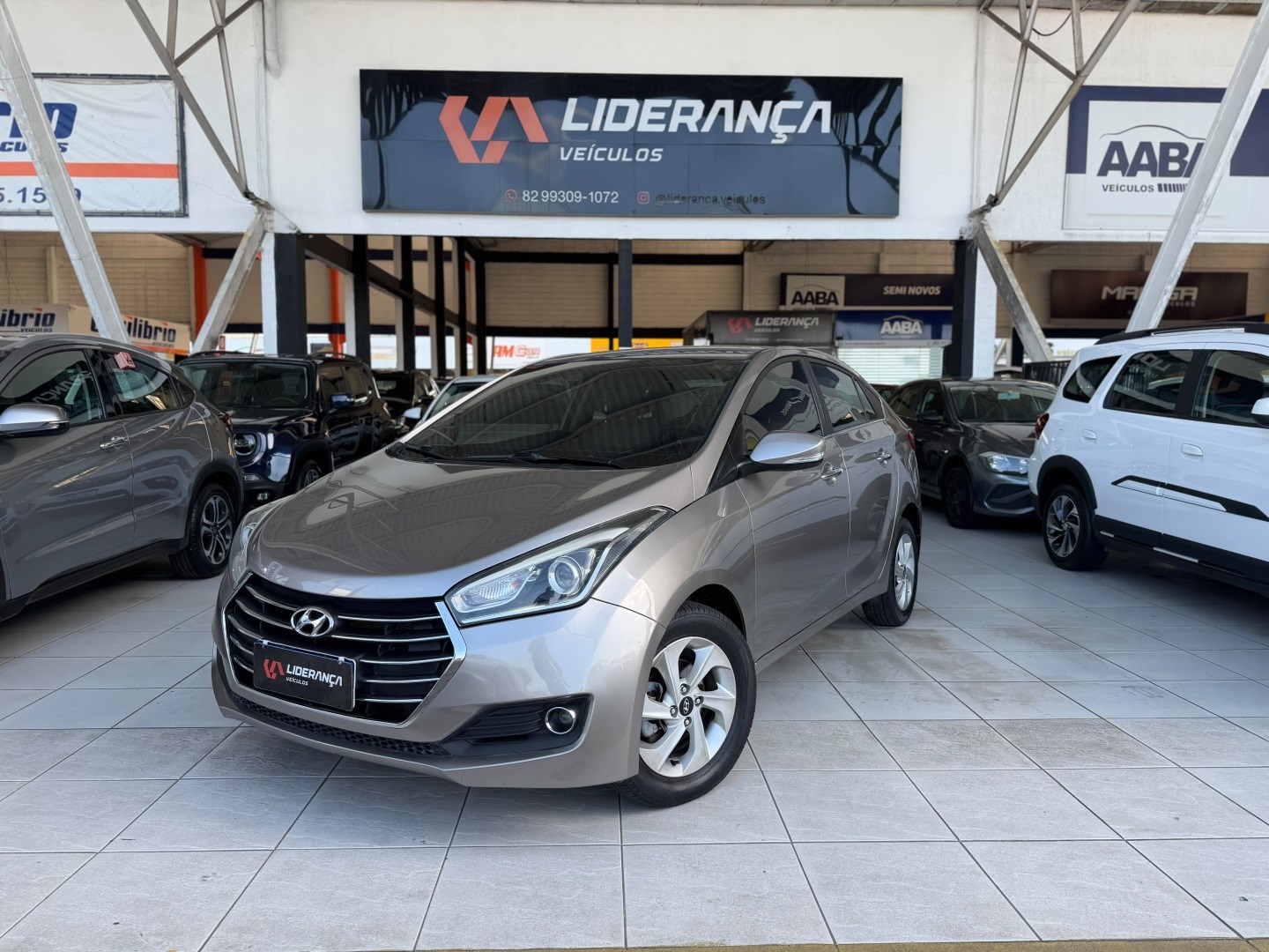 HYUNDAI HB20S 1.6 COMFORT PLUS 16V FLEX 4P AUTOMÁTICO