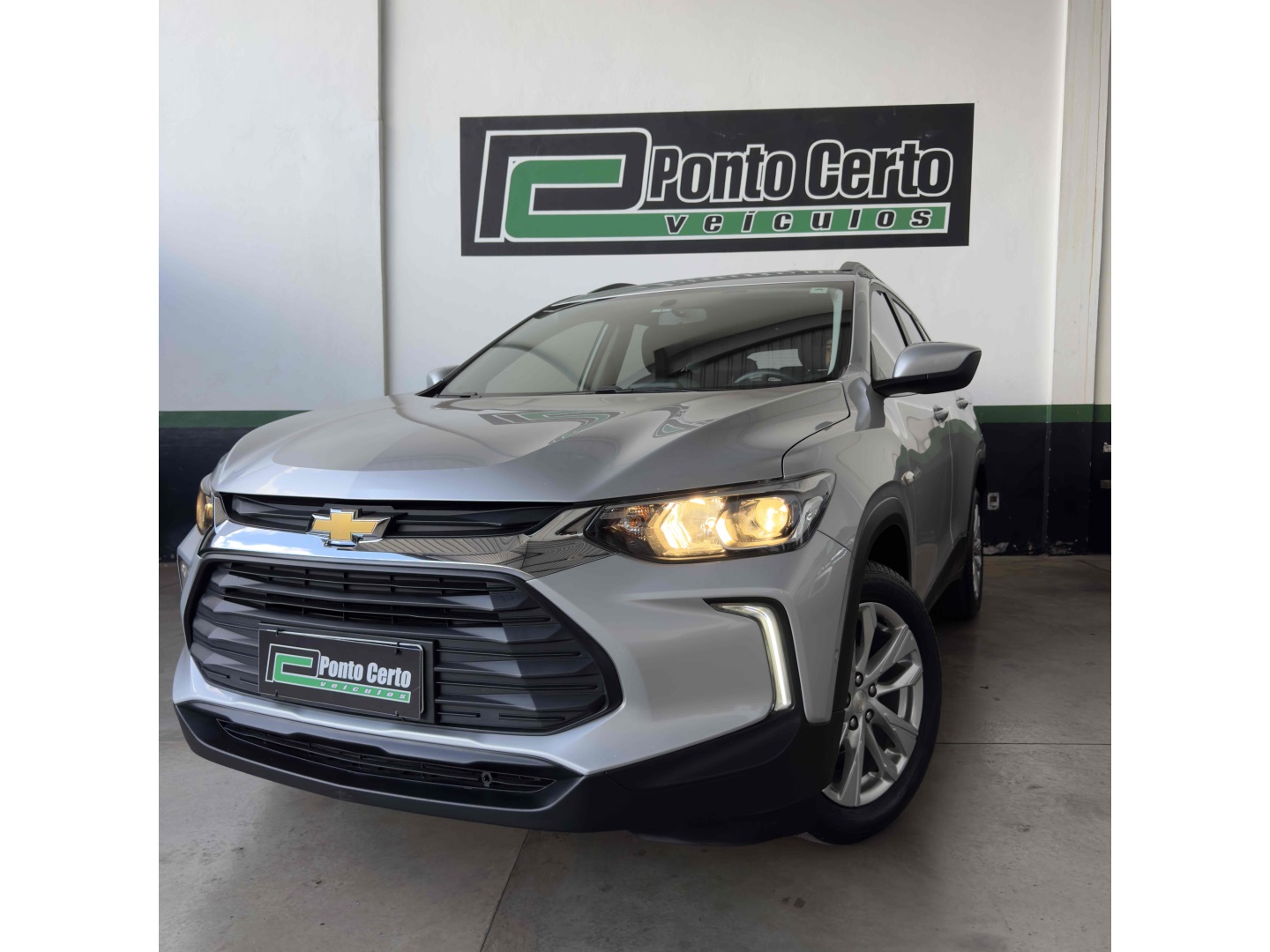 CHEVROLET TRACKER