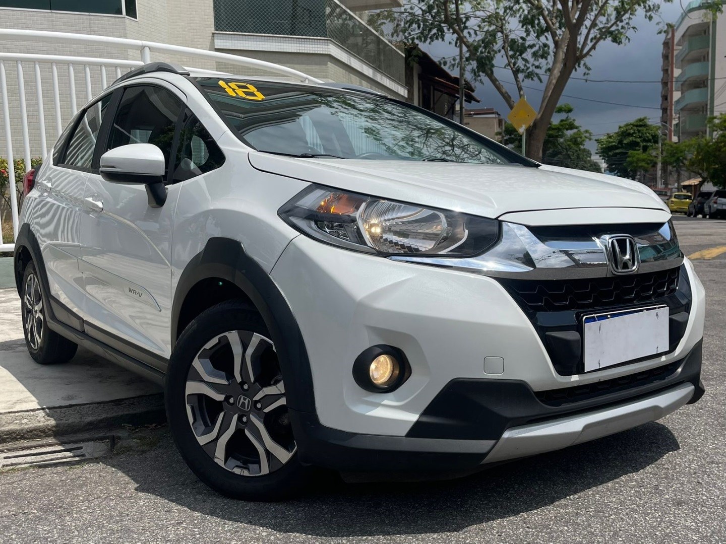 HONDA WR-V