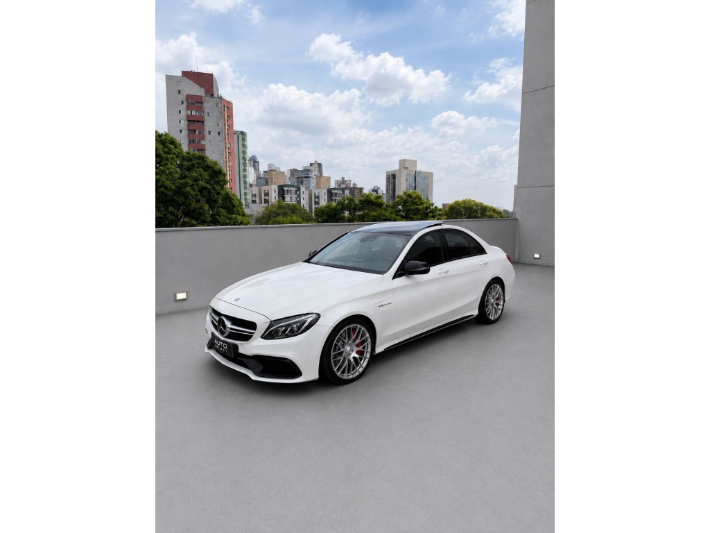 MERCEDES-BENZ C 63 AMG