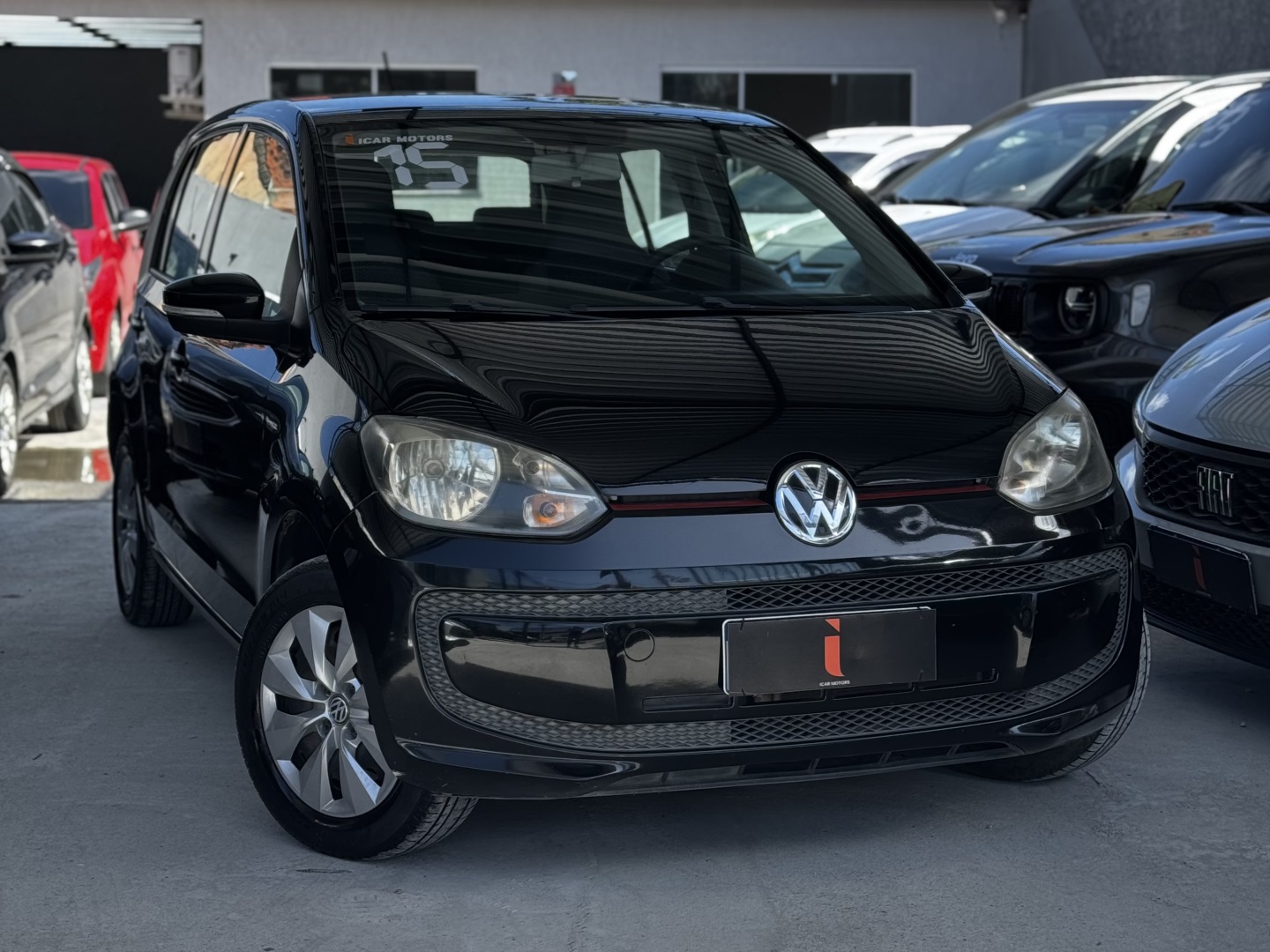 VOLKSWAGEN UP