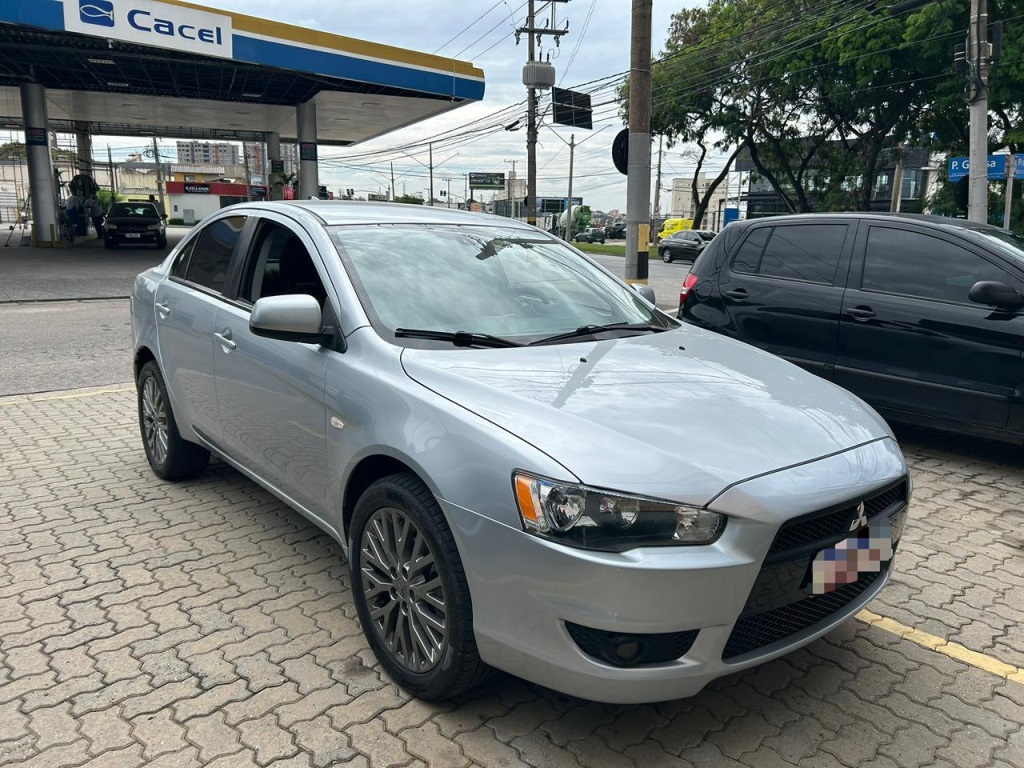 MITSUBISHI LANCER