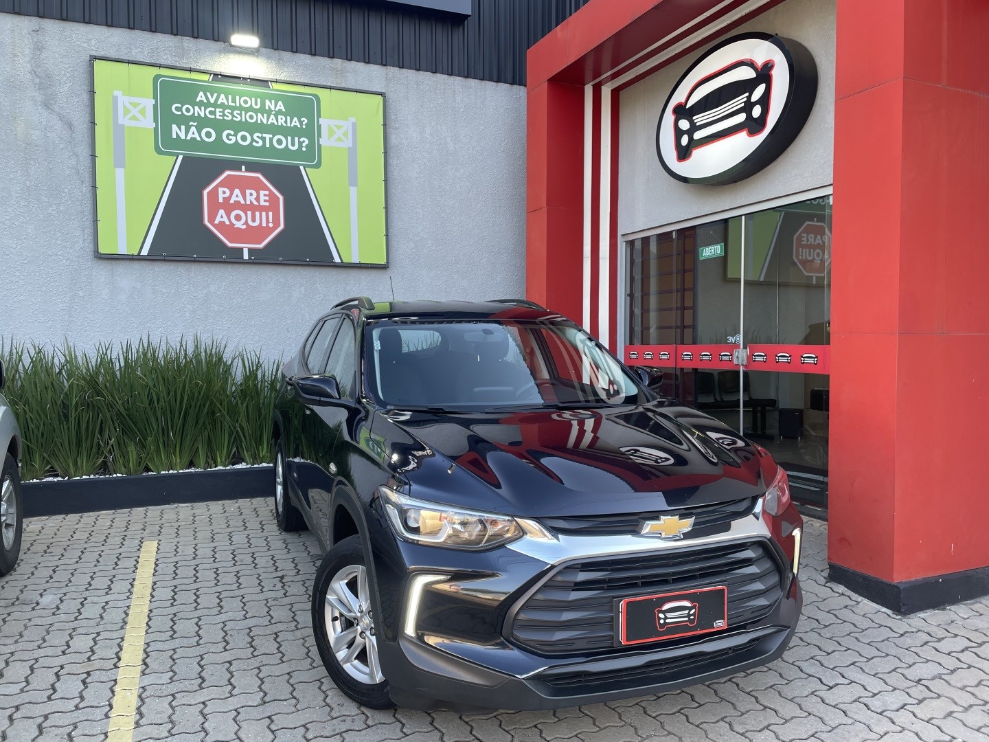 CHEVROLET TRACKER