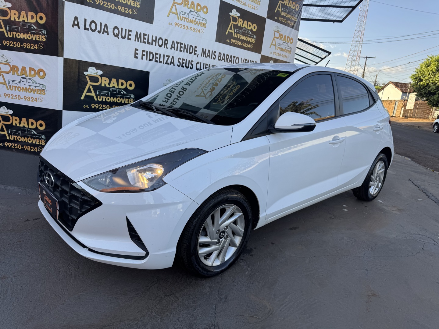 HYUNDAI HB20