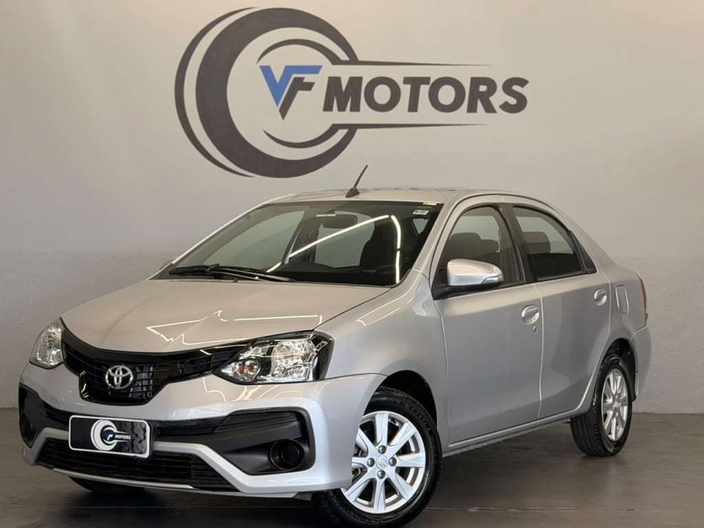 Toyota Etios 2020 à venda