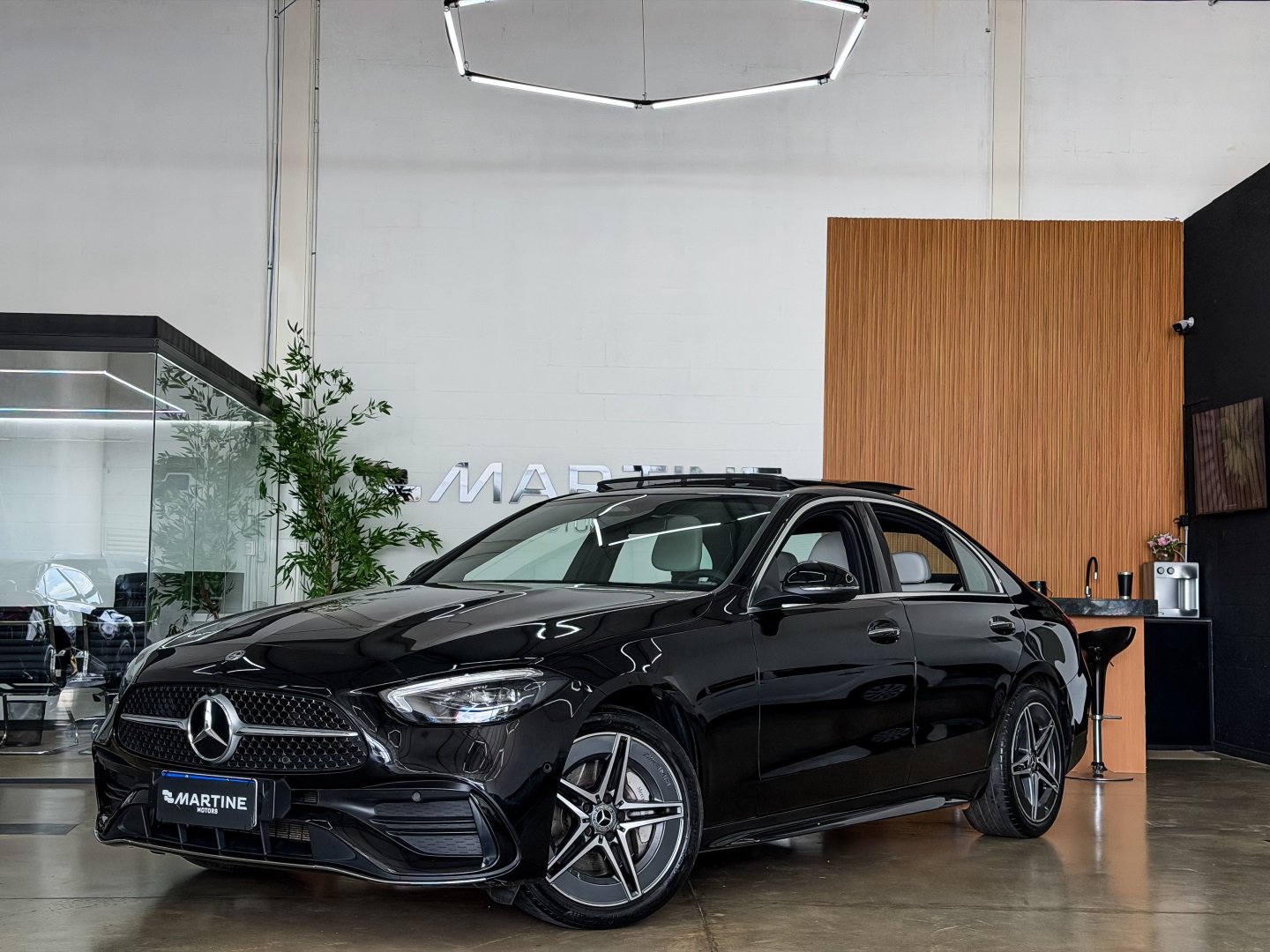 MERCEDES-BENZ C 200