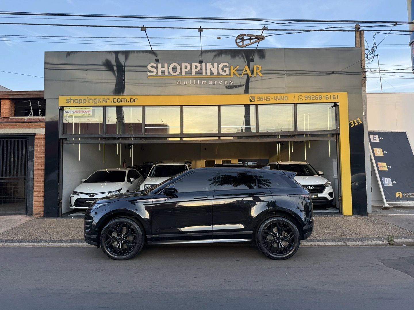 LAND ROVER RANGE ROVER EVOQUE