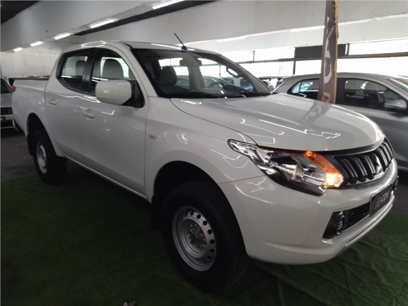 MITSUBISHI L200 TRITON 2.4 16V TURBO DIESEL GL CD 4X4 MANUAL