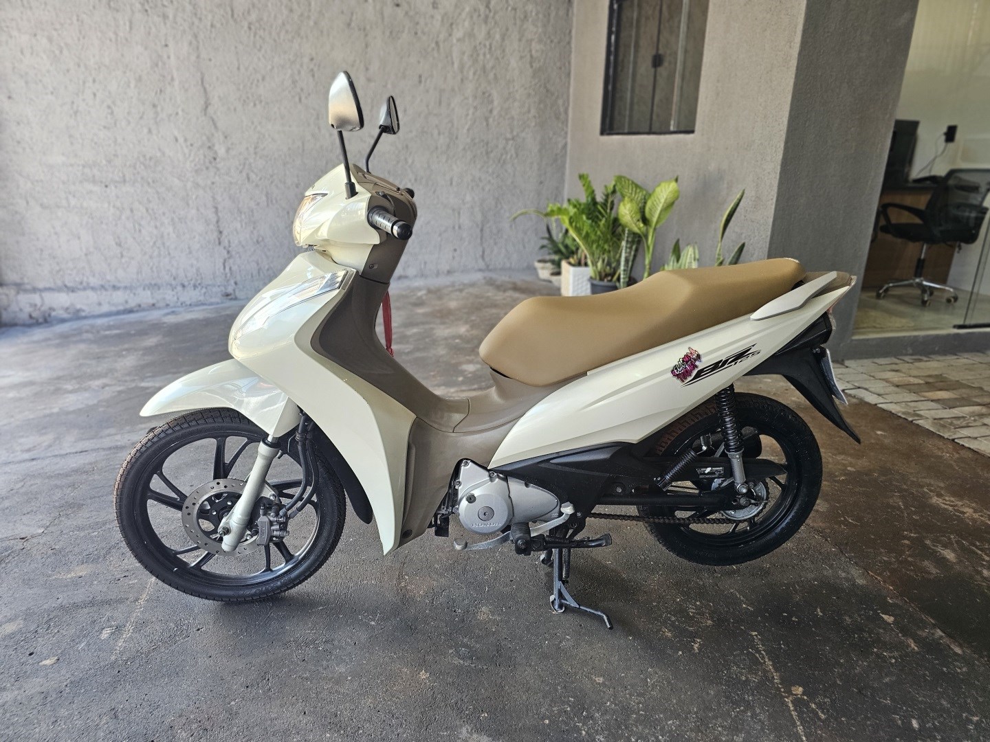 HONDA BIZ 125