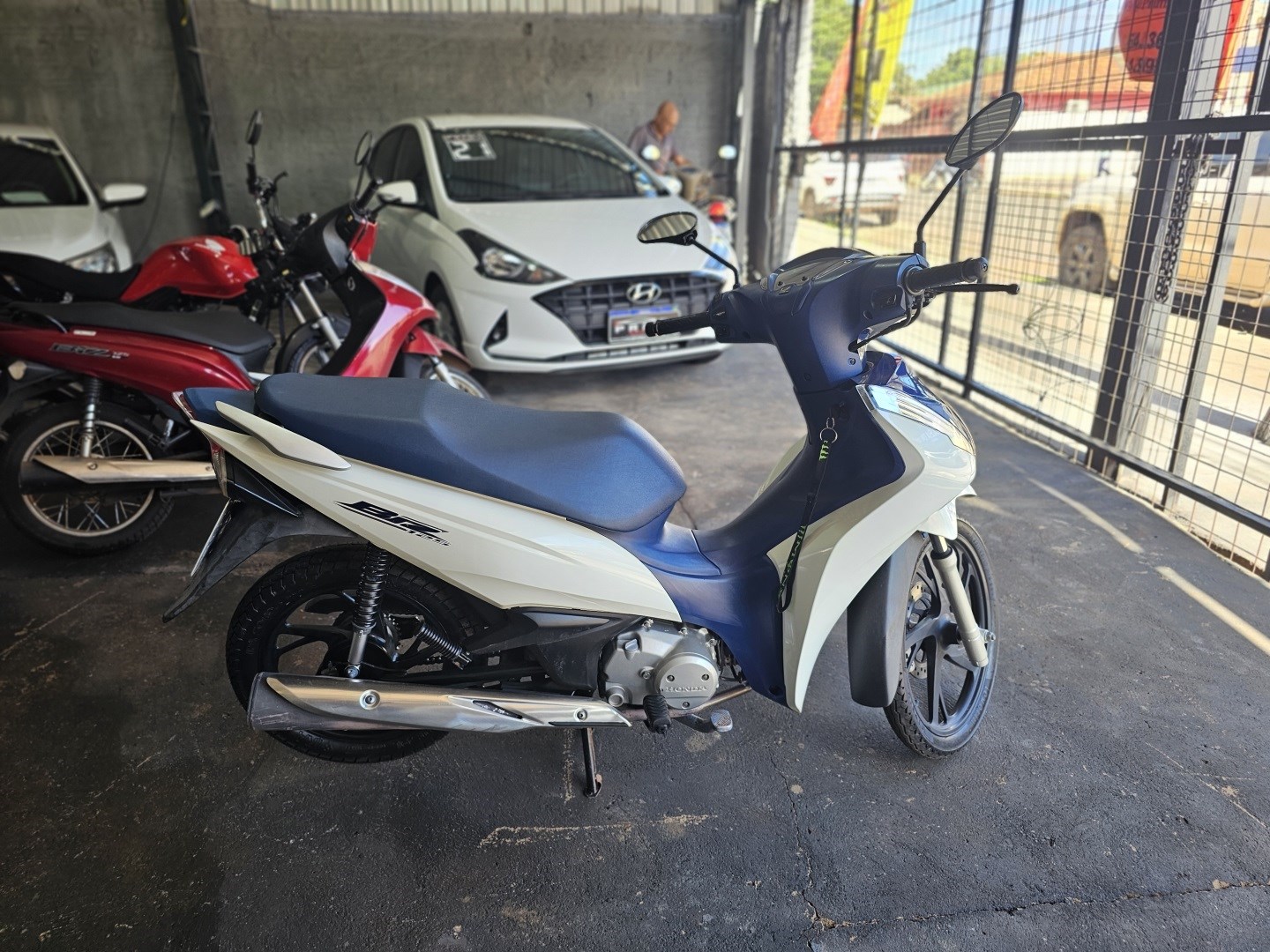 HONDA BIZ 125