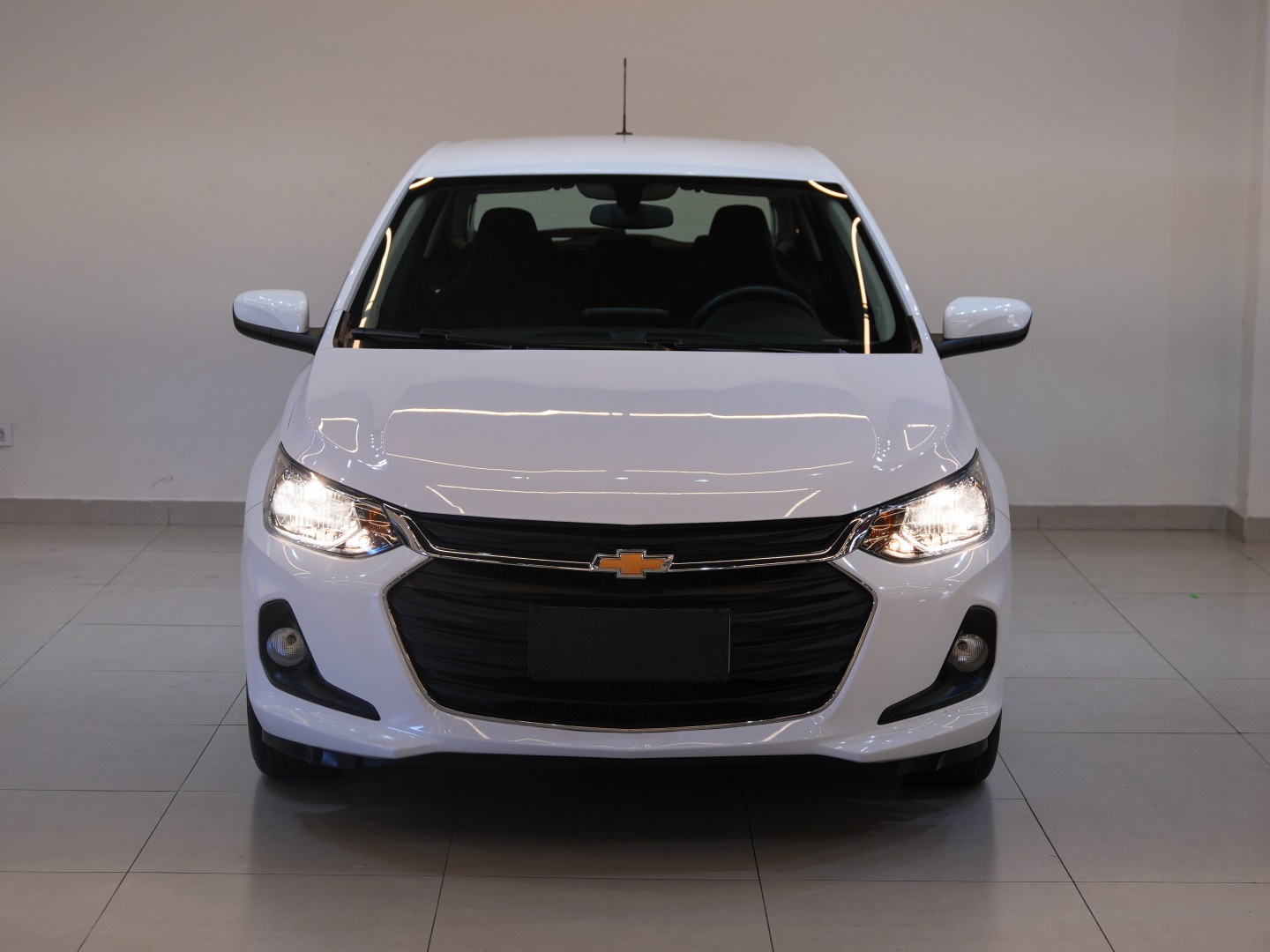 Chevrolet Onix 1.0 Flex LT Manual - foto 3