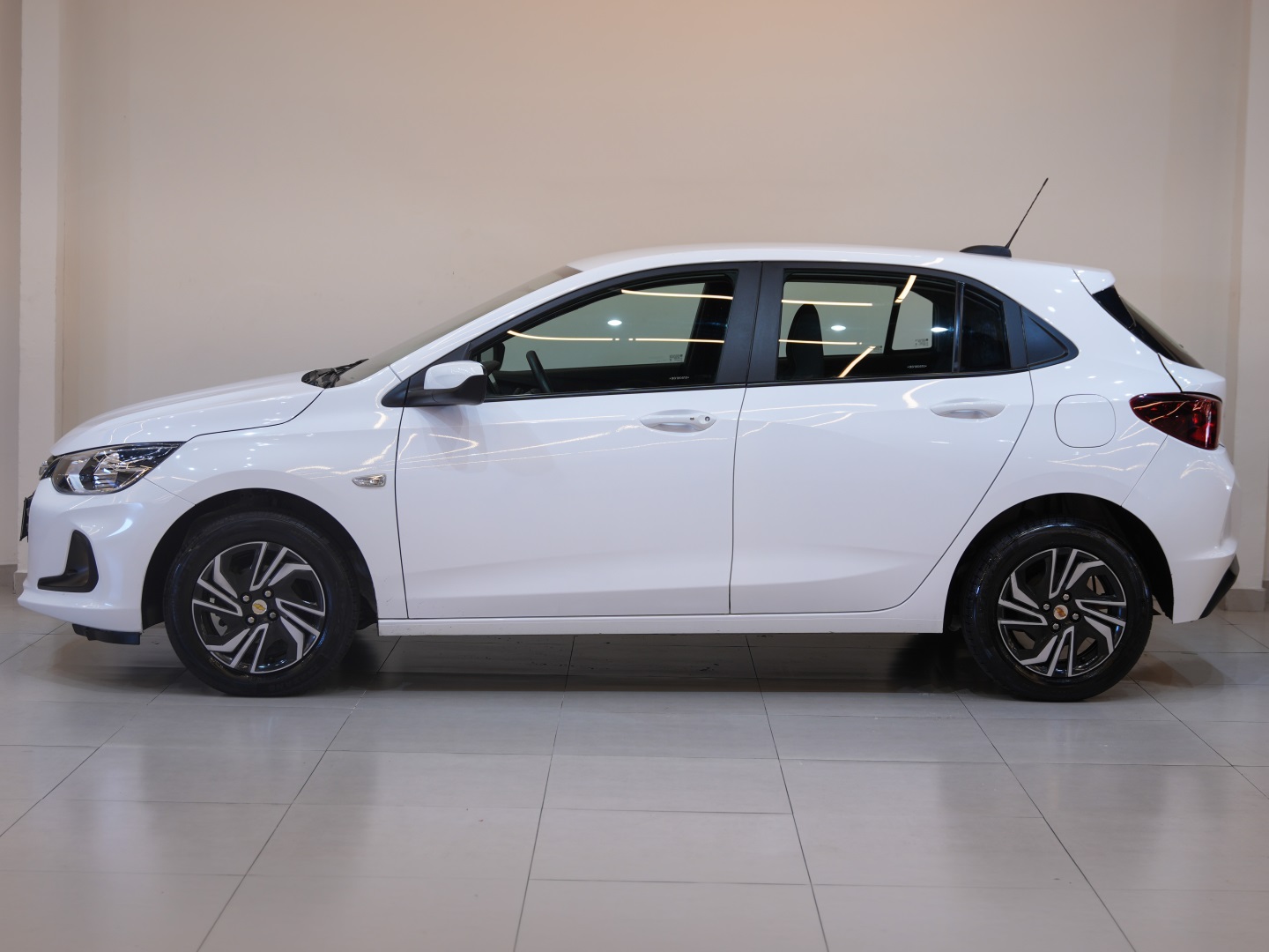 Chevrolet Onix 1.0 Flex LT Manual - foto 7