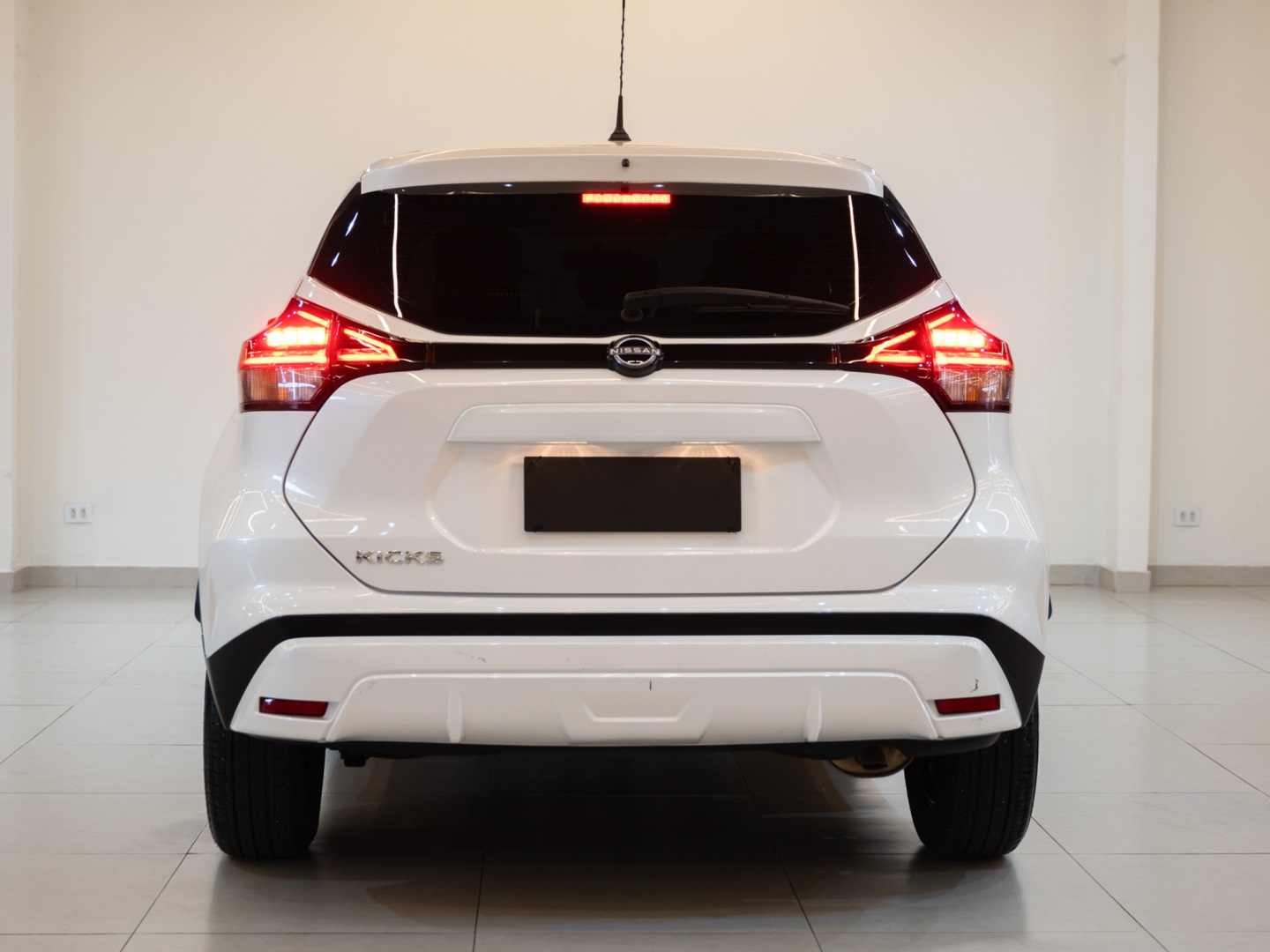Nissan Kicks 1.6 16V Flexstart Active Xtronic - foto 2