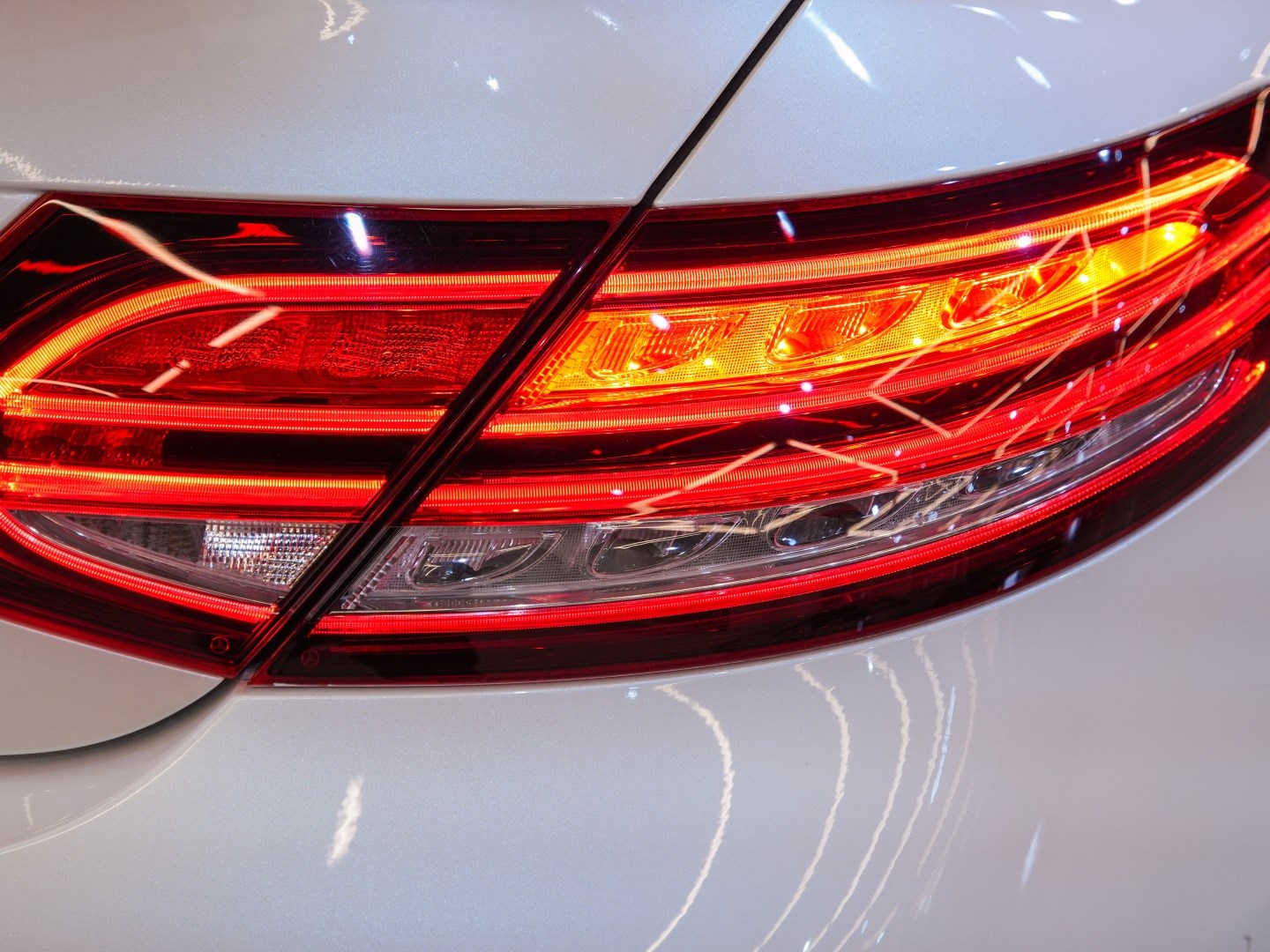 Mercedes-Benz Classe C 180 1.6 Cgi Gasolina Sport Coupé 9g Tronic - foto 15
