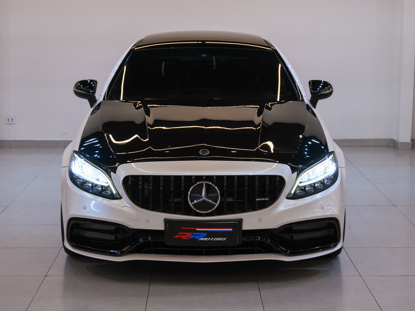 Mercedes-Benz Classe C 180 1.6 Cgi Gasolina Sport Coupé 9g Tronic - foto 4
