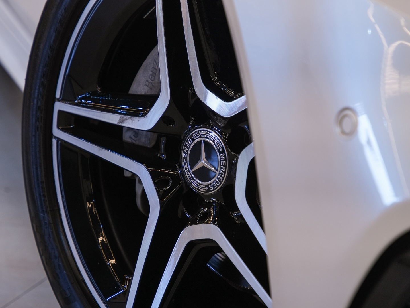 Mercedes-Benz Classe C 180 1.6 Cgi Gasolina Sport Coupé 9g Tronic - foto 13