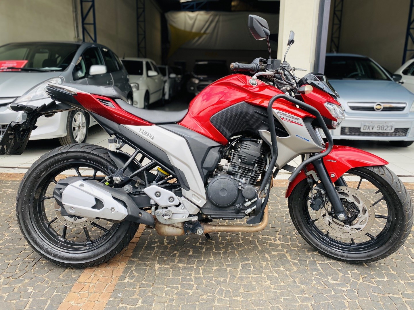 YAMAHA FZ25 250 FAZER FLEX