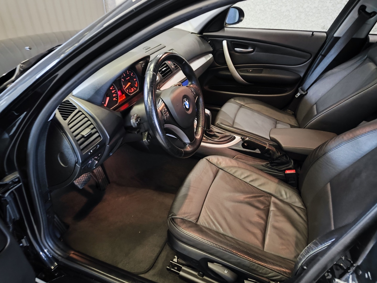BMW 120i 2.0 Hatch 16V Gasolina 2P Automático - foto 8