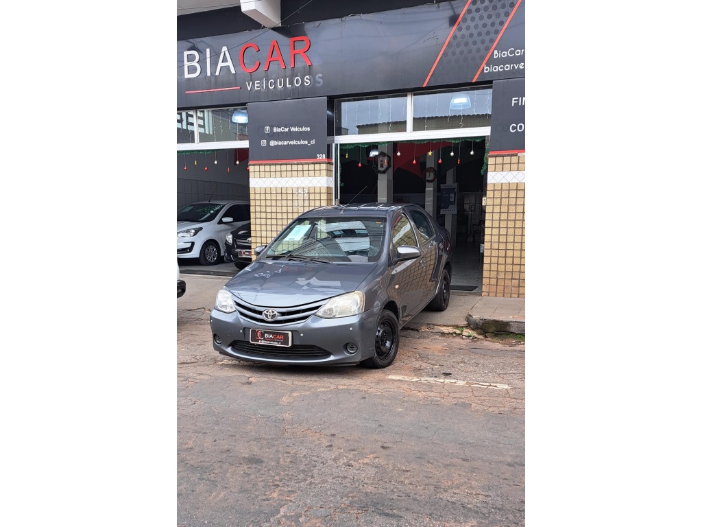 TOYOTA ETIOS