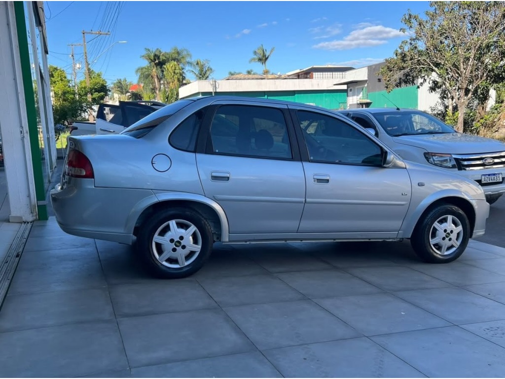 Chevrolet Classic 1.0 Mpfi Ls 8V Flex 4P Manual - foto 3
