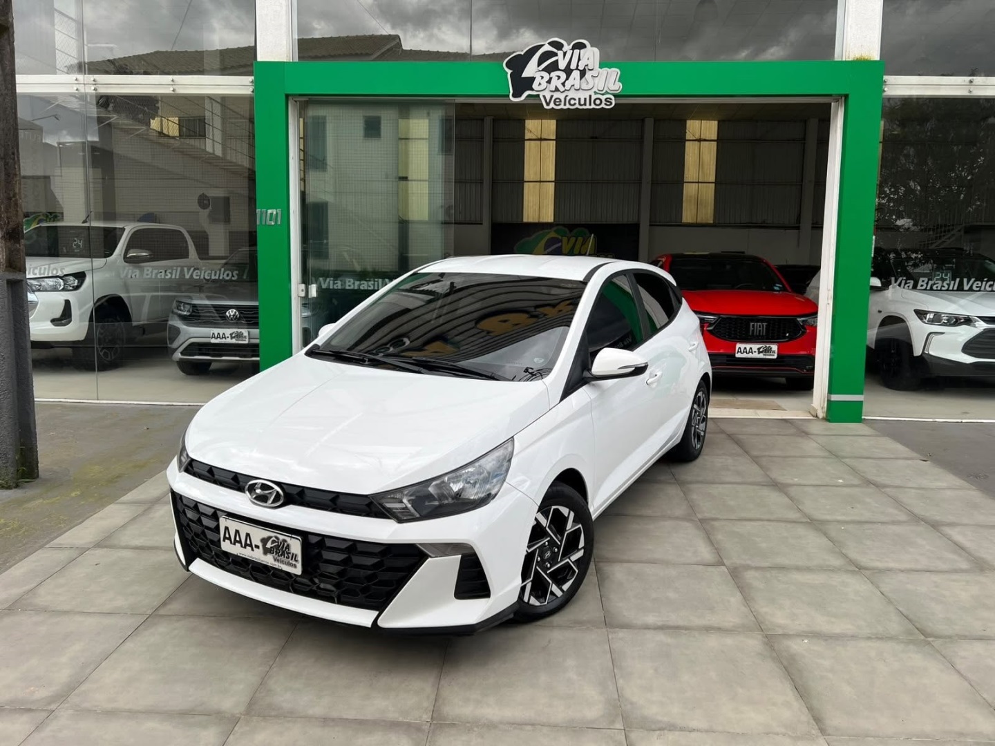 HYUNDAI HB20