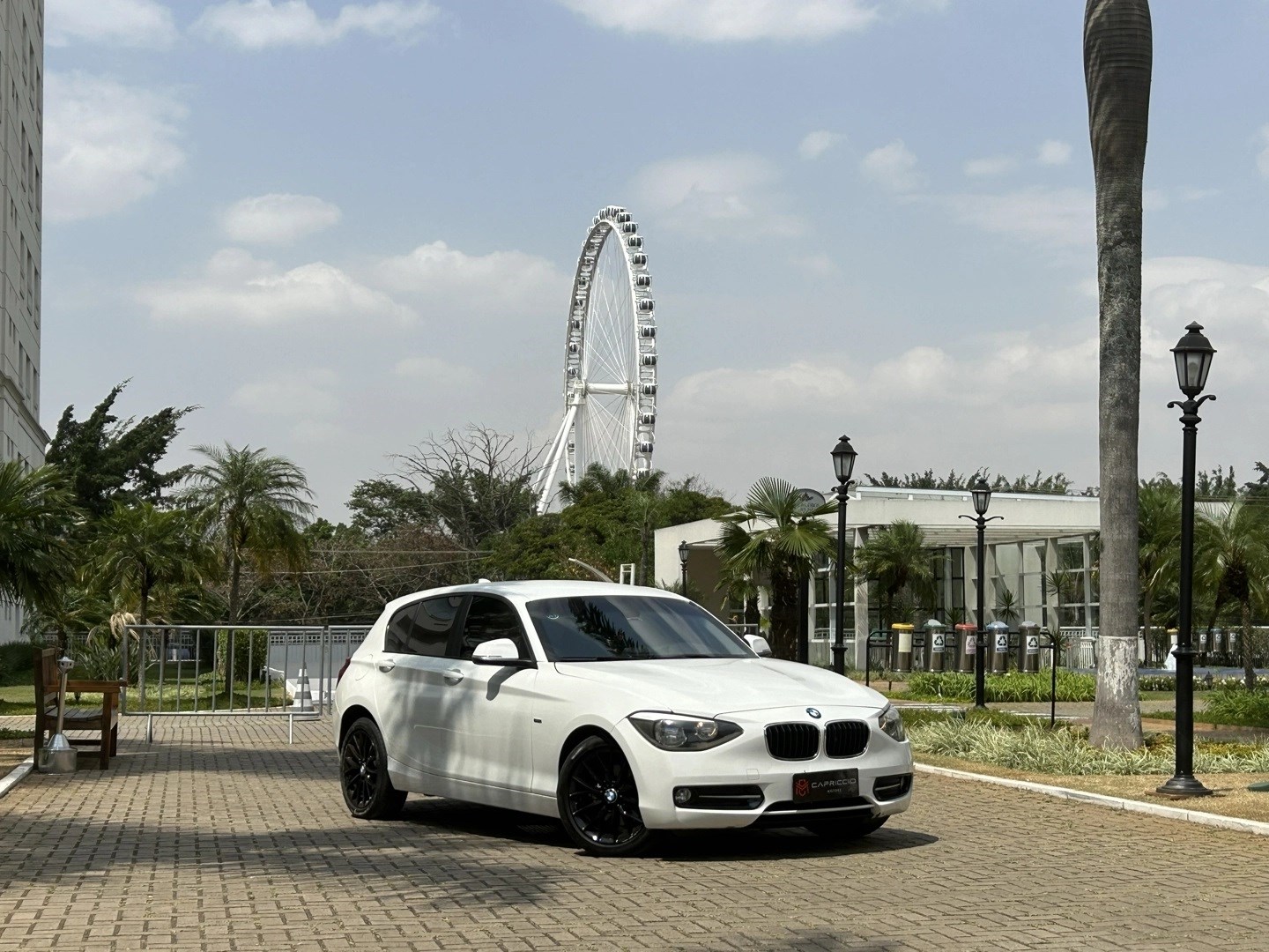 BMW 120i