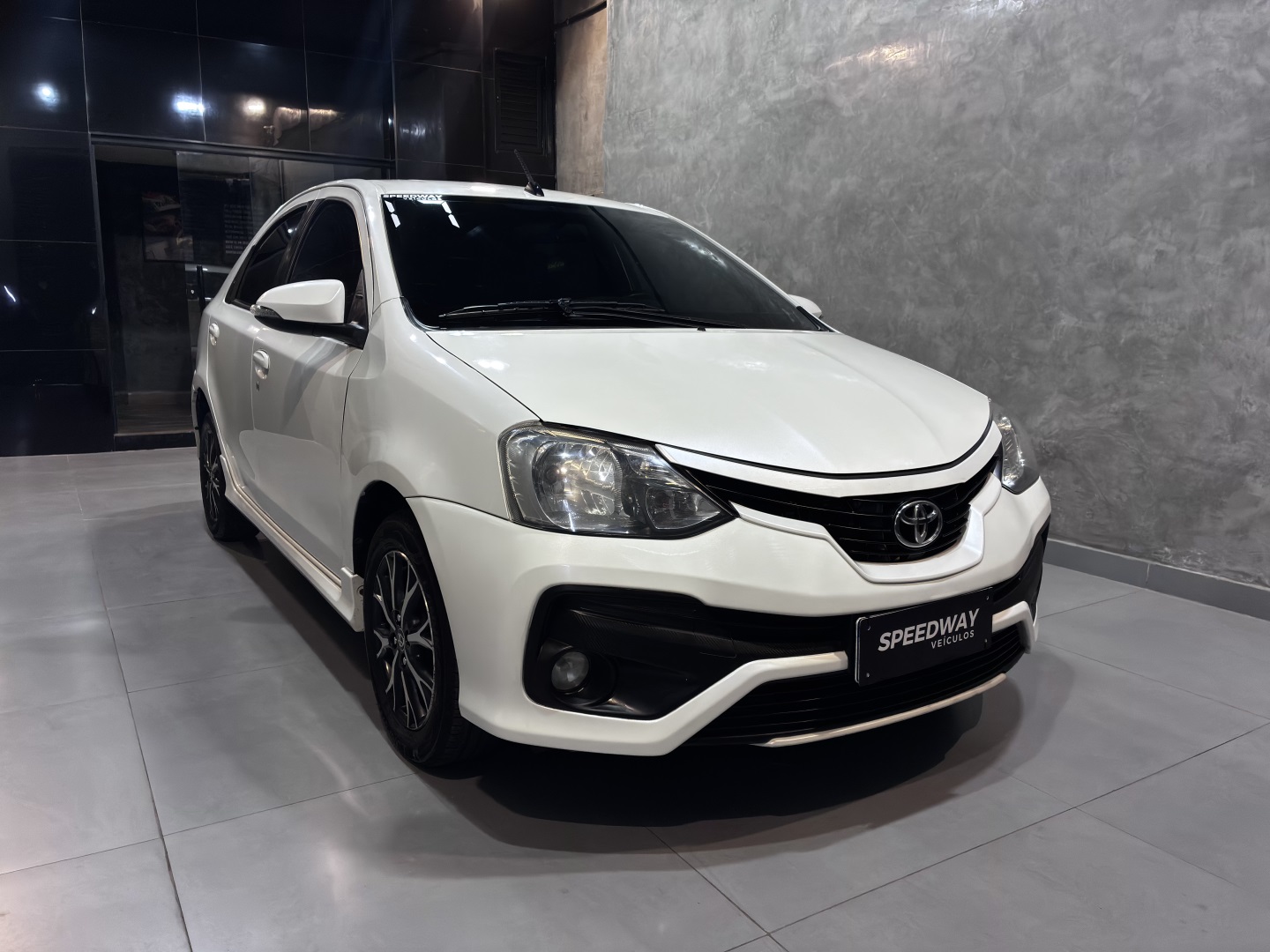 TOYOTA ETIOS