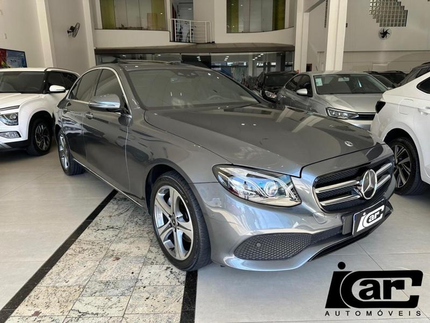 MERCEDES-BENZ E 250