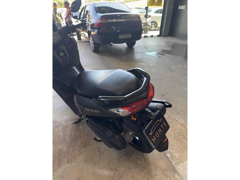 YAMAHA NMAX 160