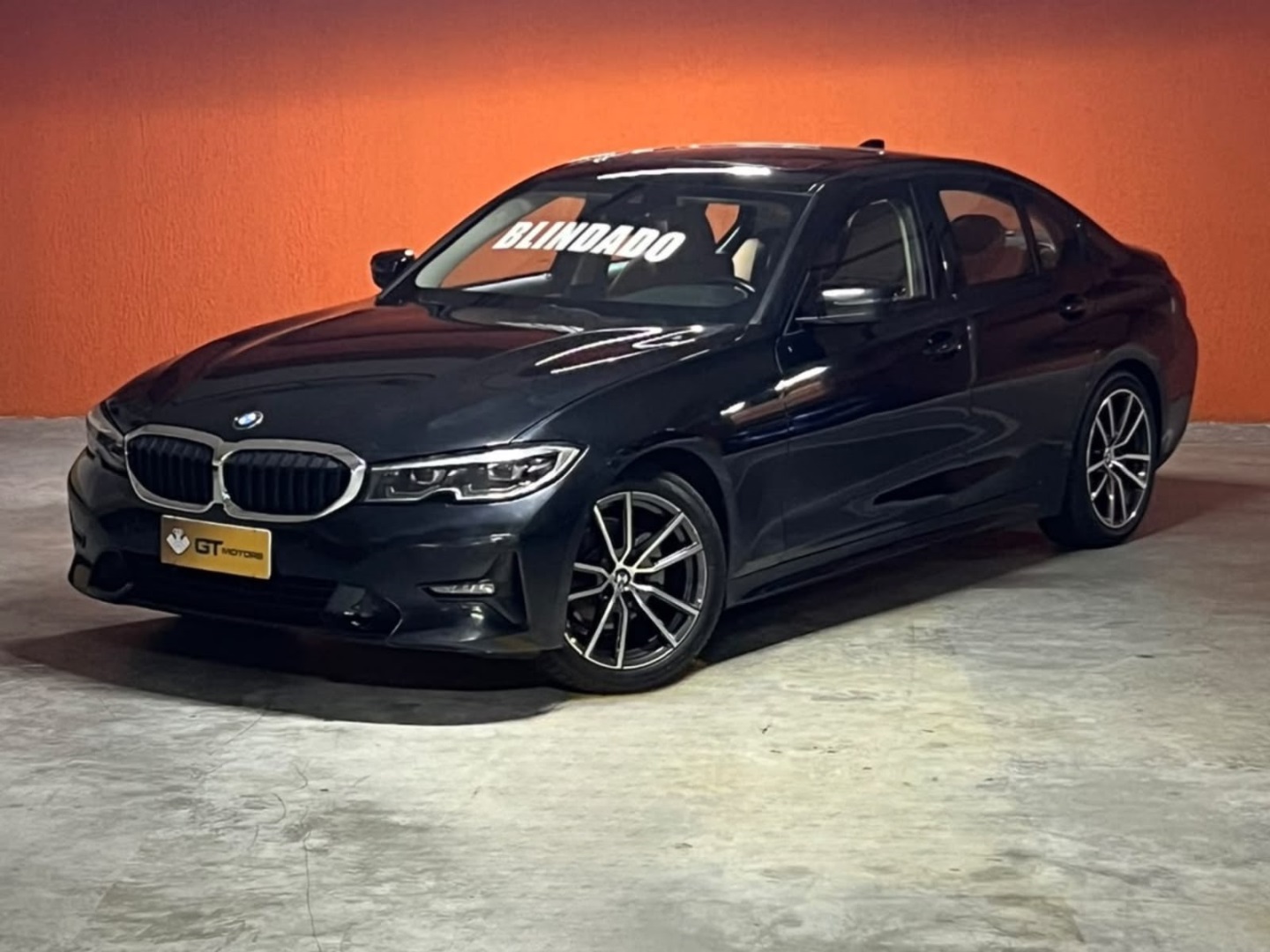 BMW 320i