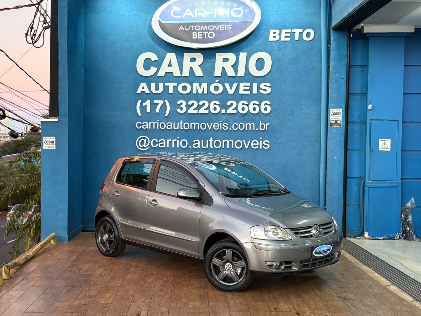 VOLKSWAGEN FOX