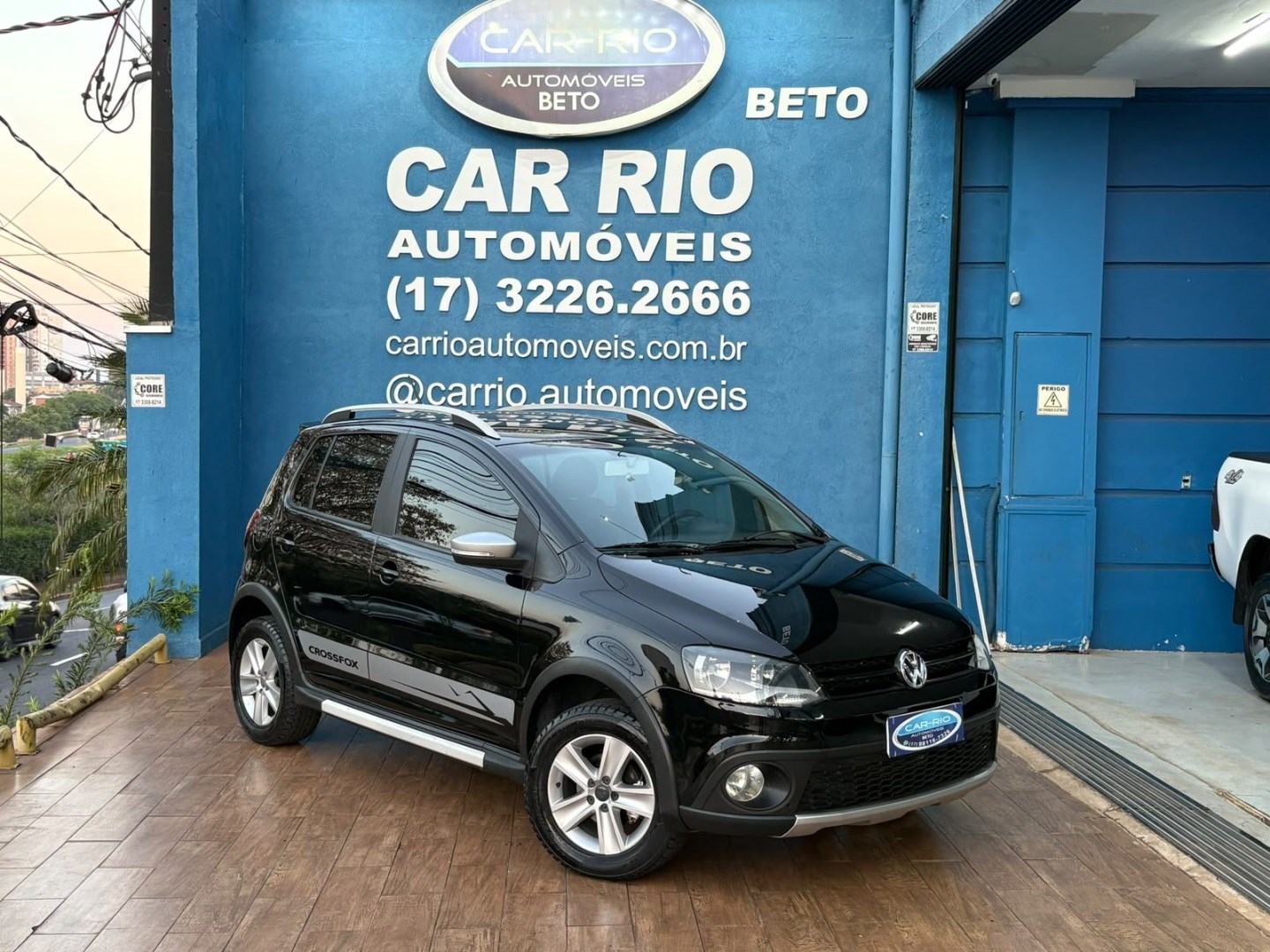 VOLKSWAGEN CROSSFOX