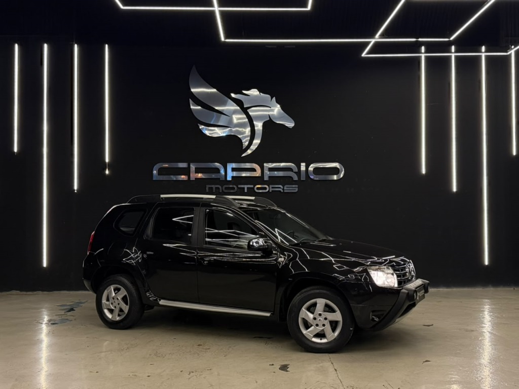 RENAULT DUSTER