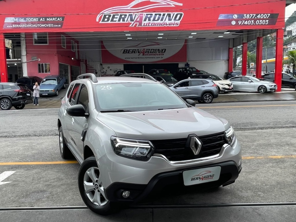 RENAULT DUSTER
