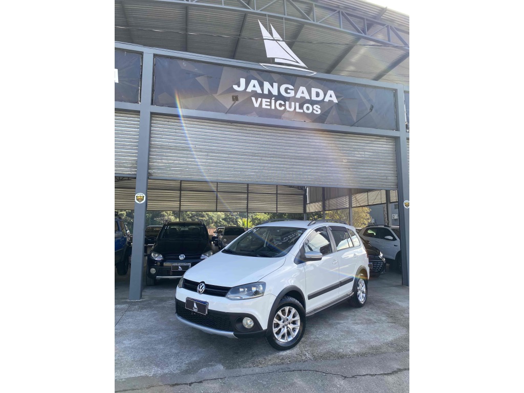 VOLKSWAGEN SPACE CROSS
