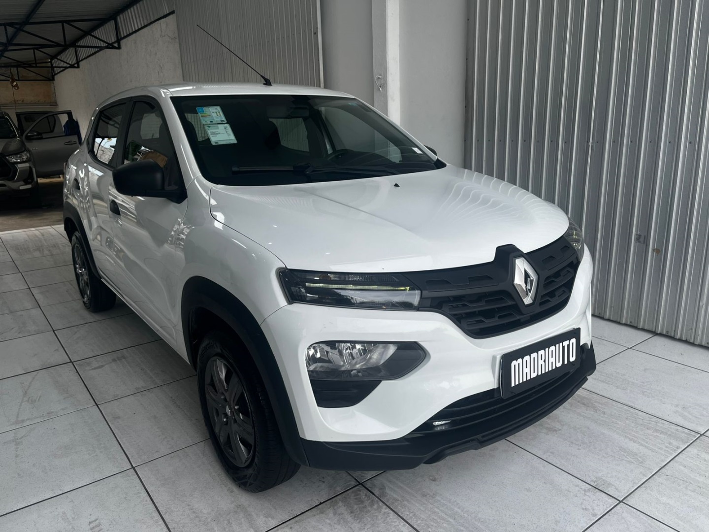 RENAULT KWID