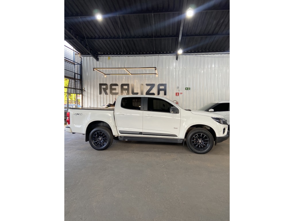 CHEVROLET S10