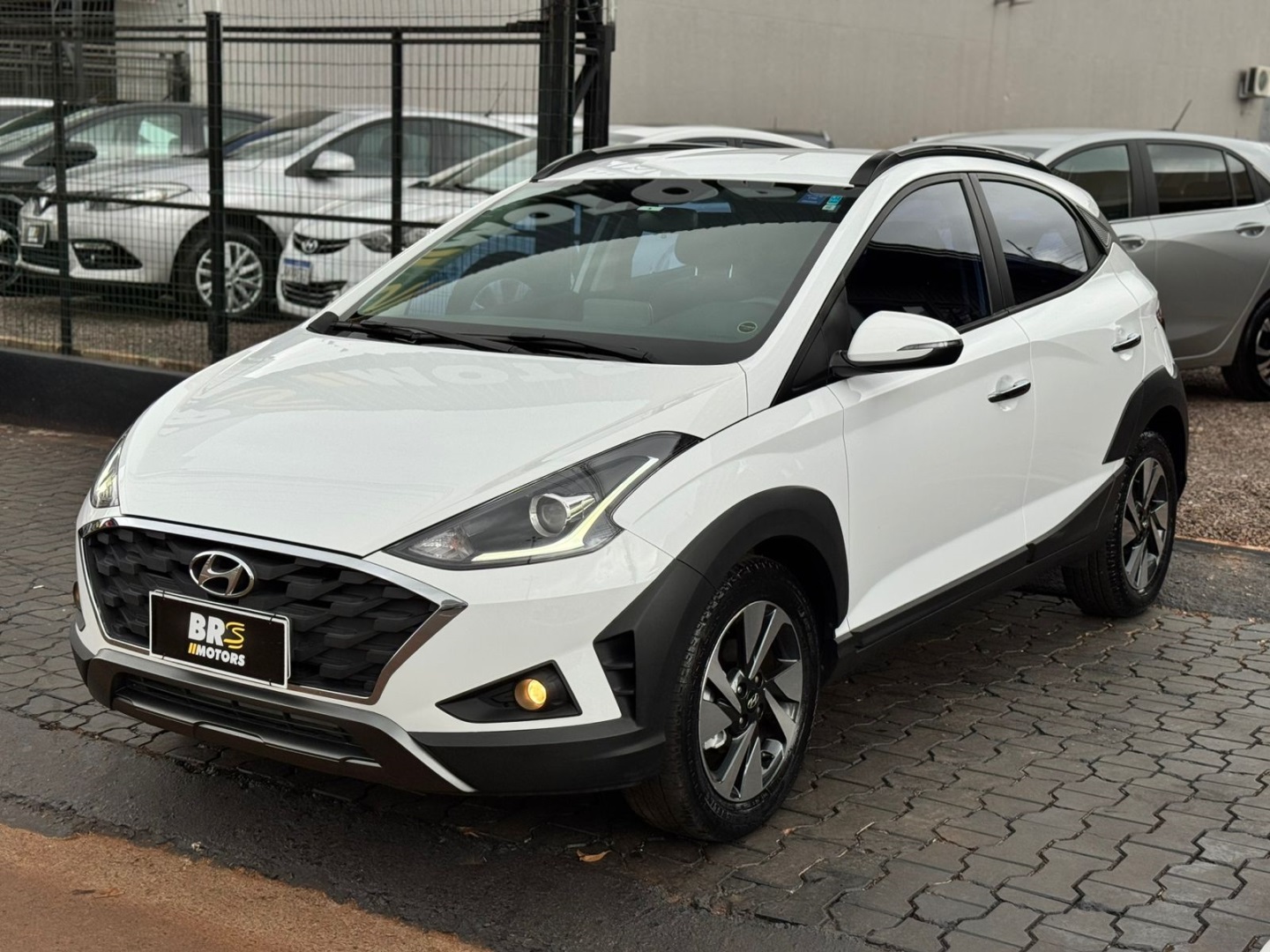 HYUNDAI HB20X