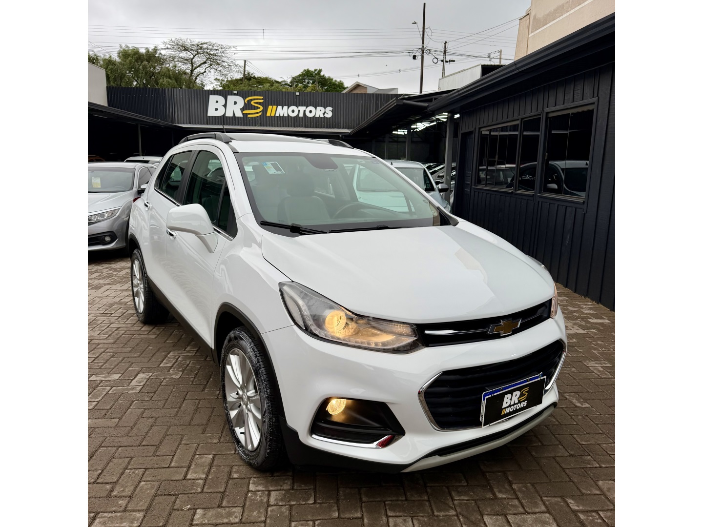 CHEVROLET TRACKER