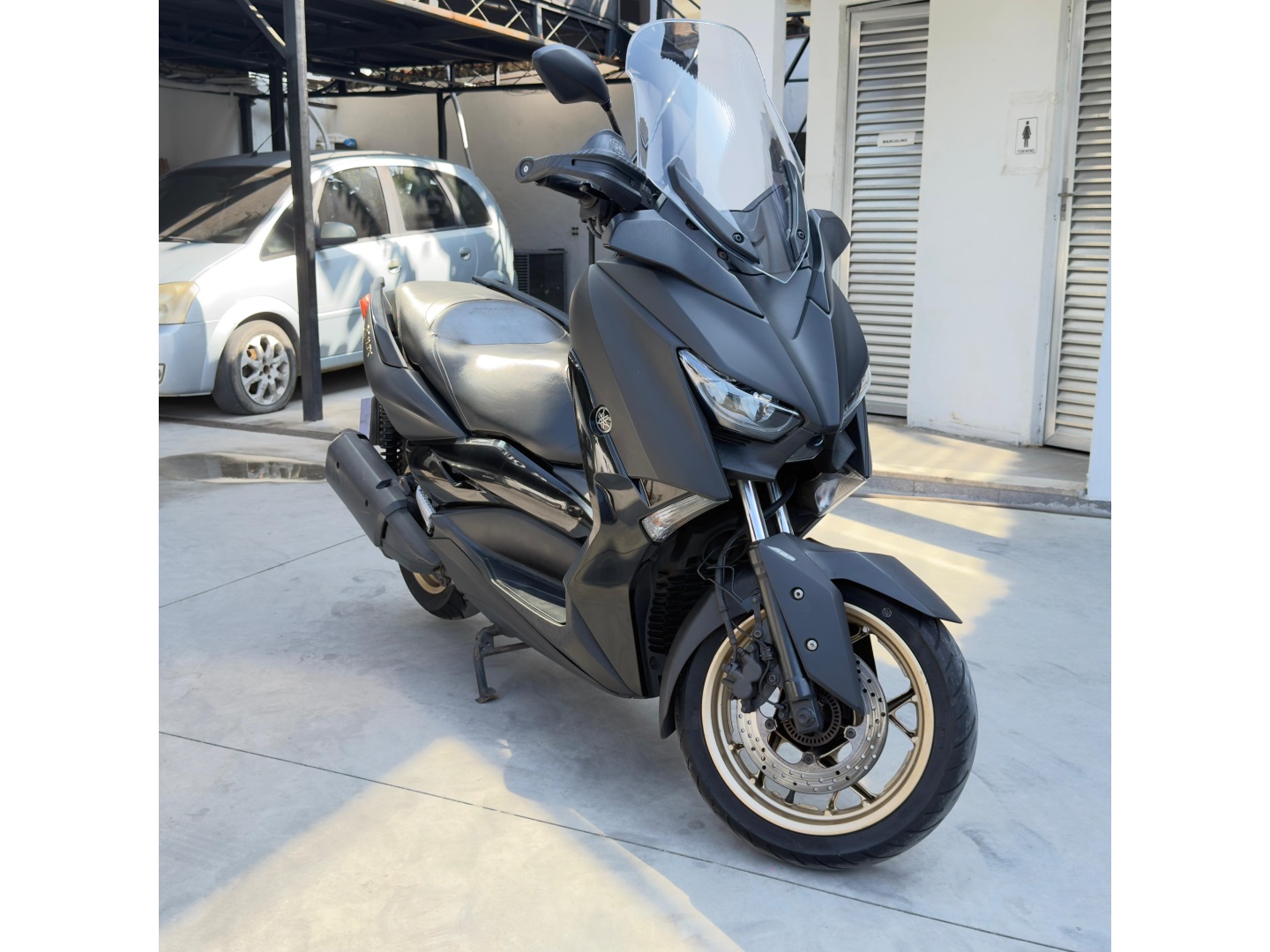 YAMAHA XMAX 250 ABS