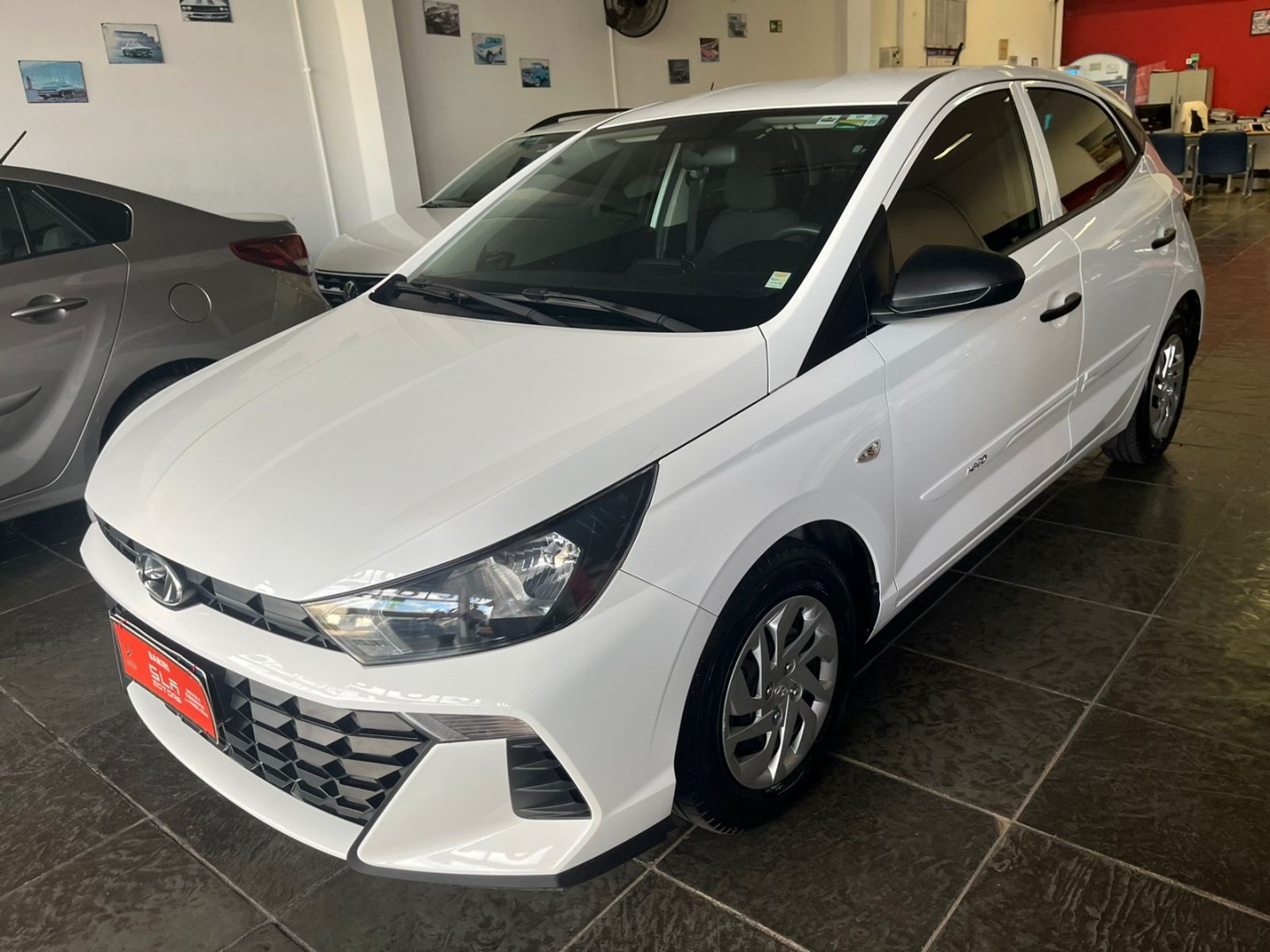 HYUNDAI HB20