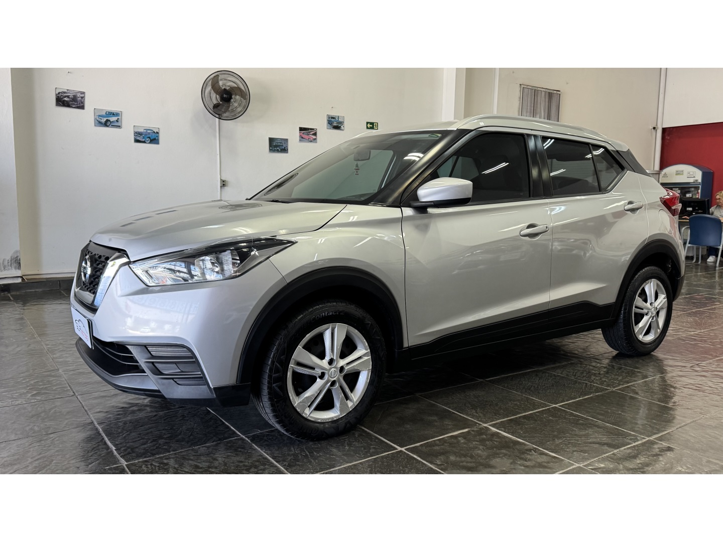 NISSAN KICKS
