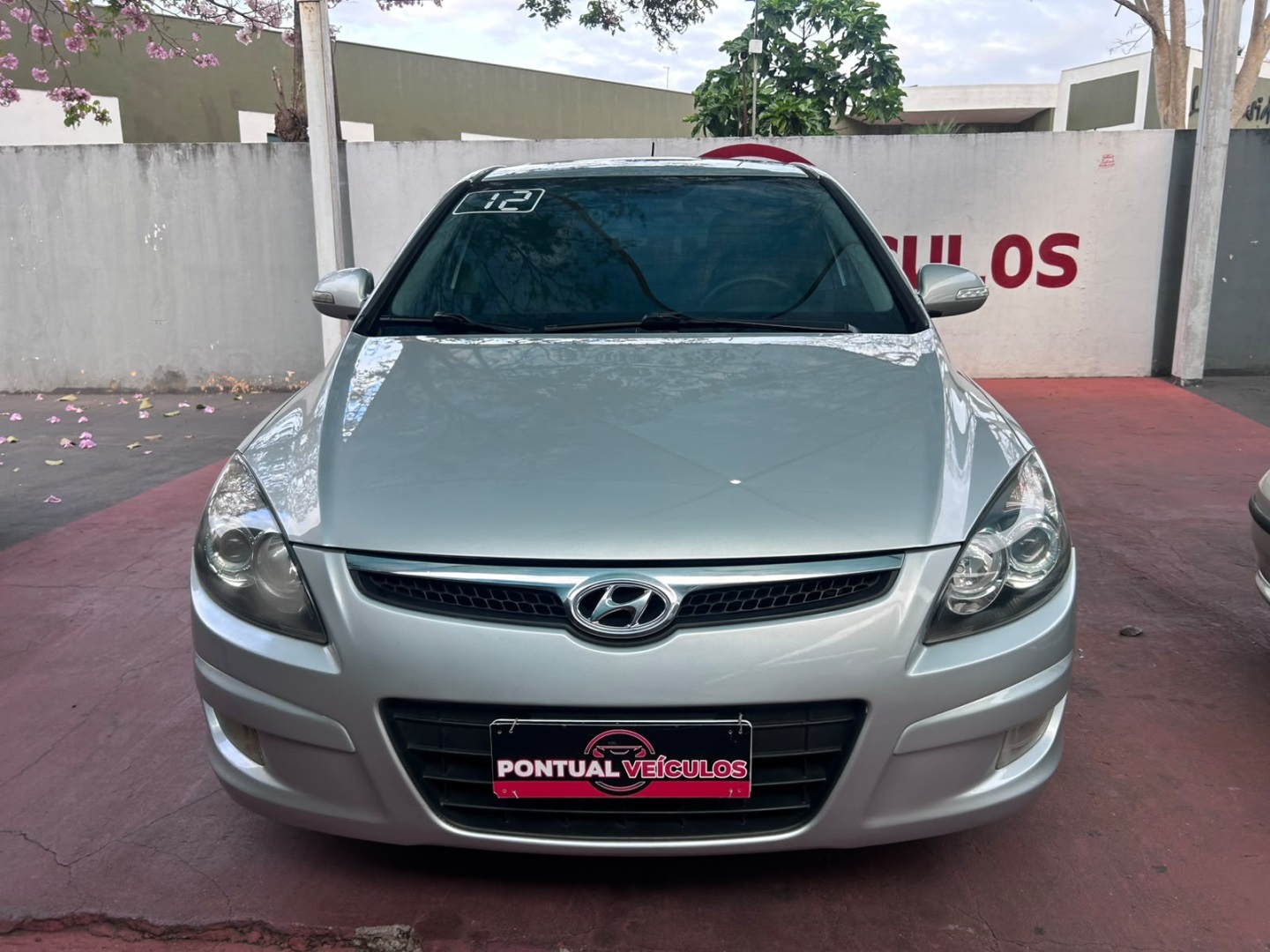 Hyundai i30 2.0 Mpfi Gls 16V Gasolina 4P Automático - foto 2