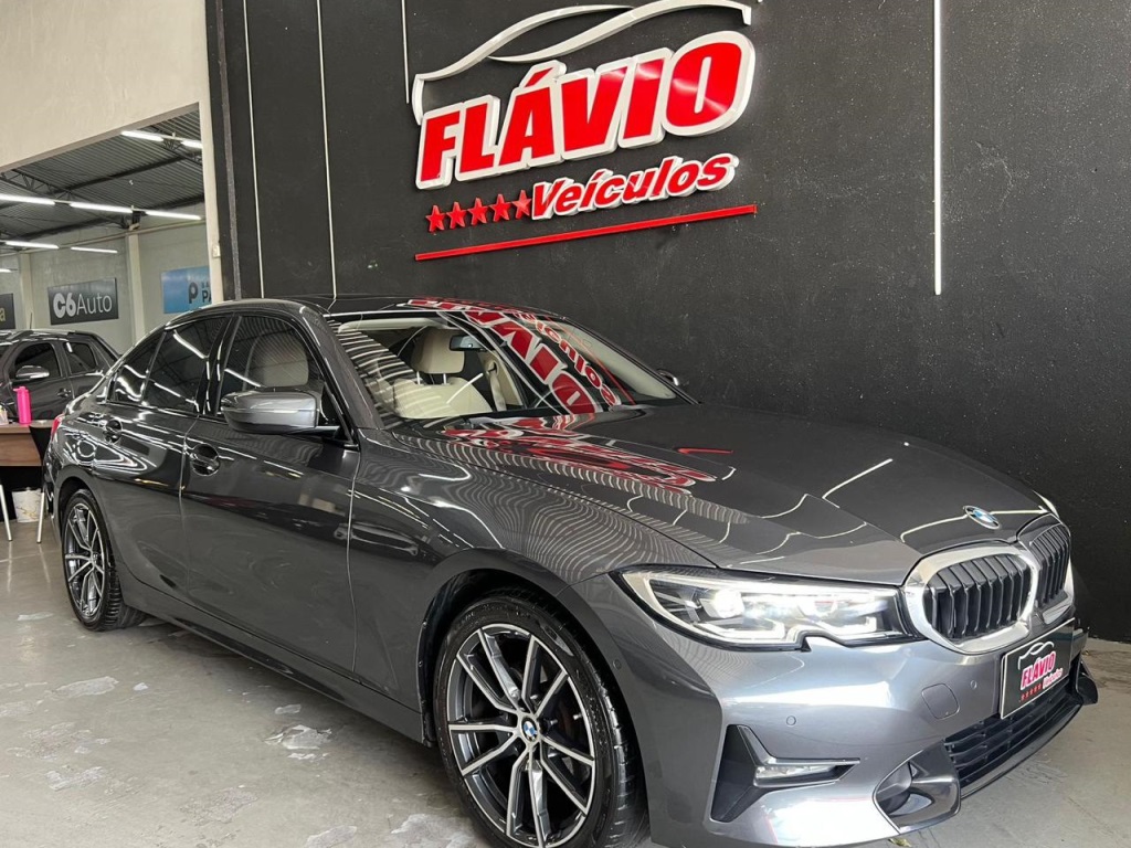 BMW 320i