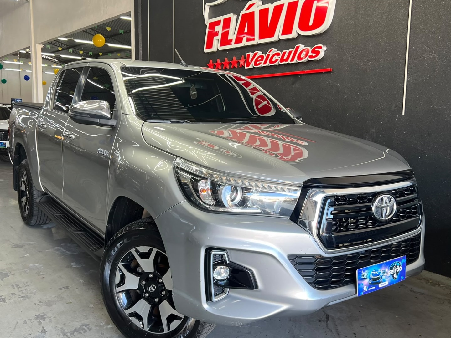 TOYOTA HILUX